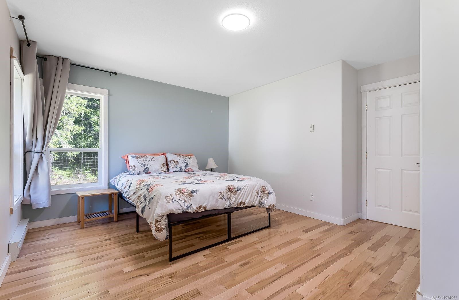 520 Corcan Rd, Qualicum Beach, BC