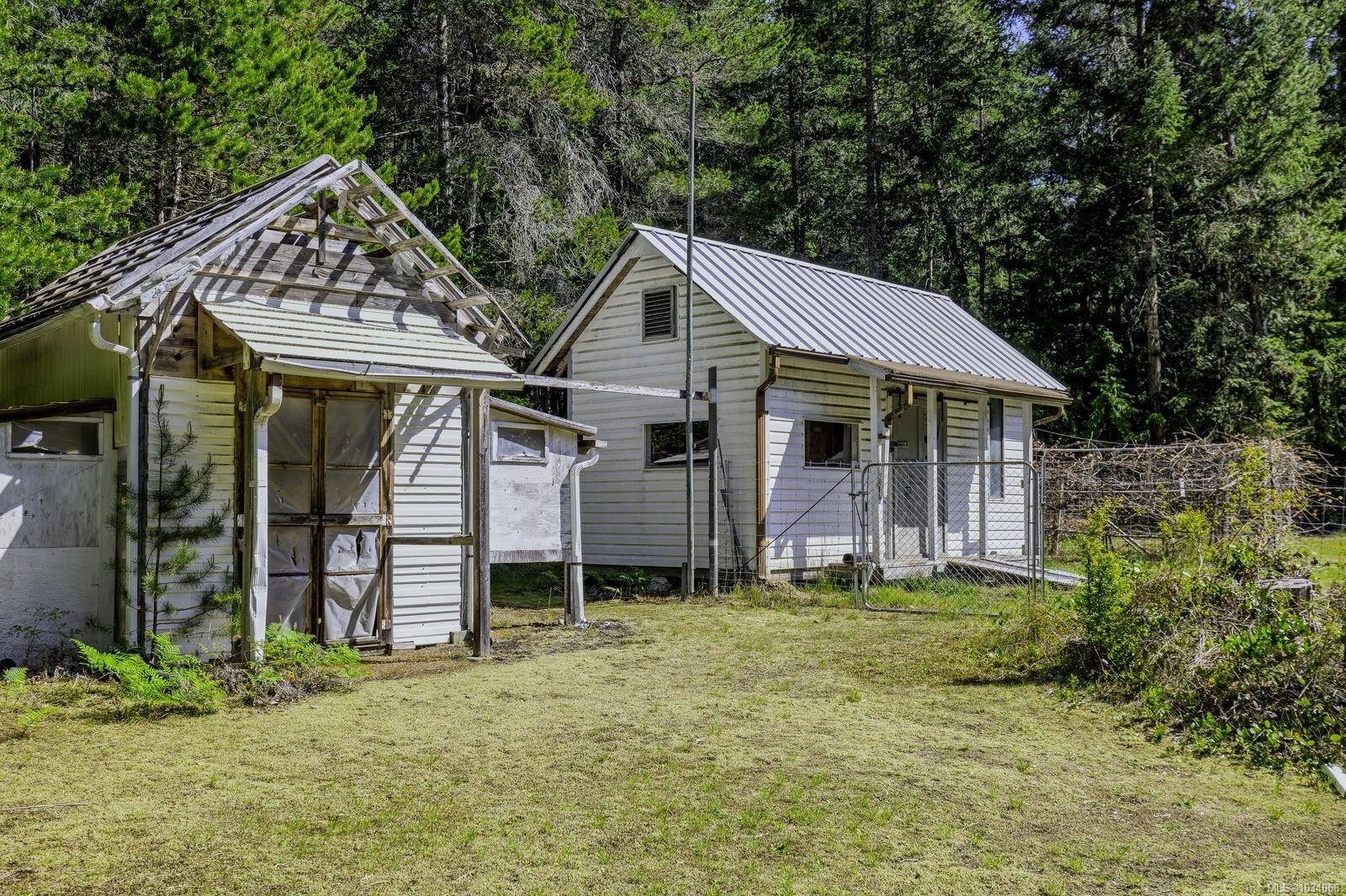 520 Corcan Rd, Qualicum Beach, BC
