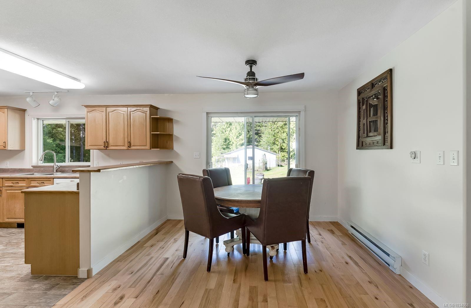 520 Corcan Rd, Qualicum Beach, BC