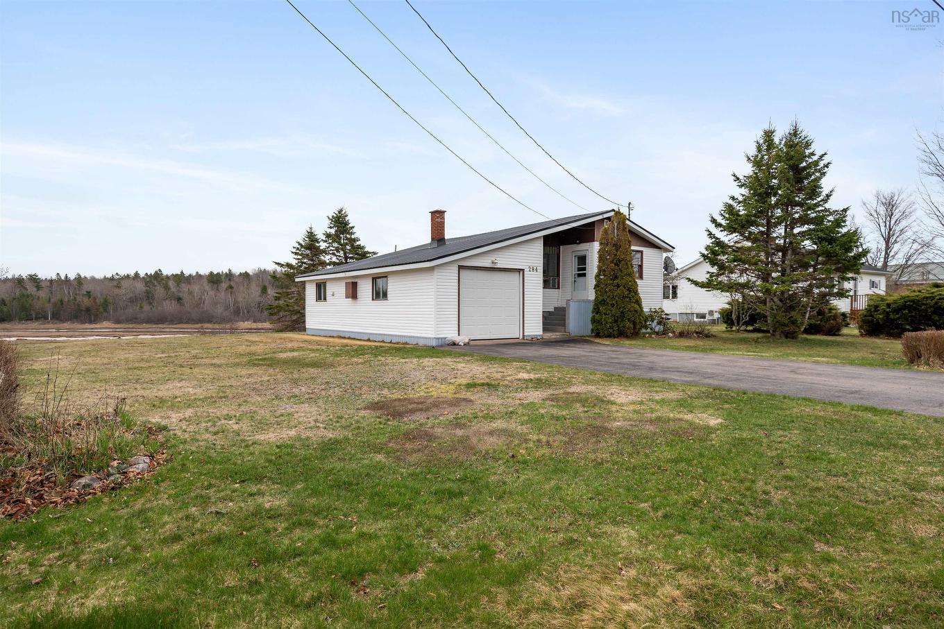 284 Willow Street, Parrsboro, NS