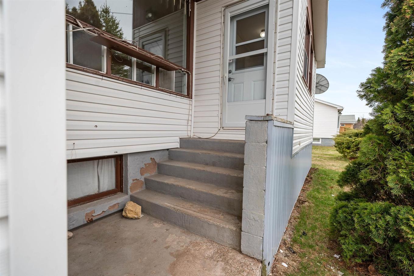 284 Willow Street, Parrsboro, NS
