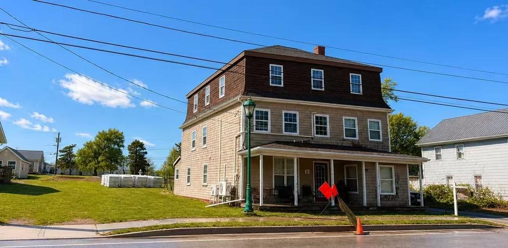 51 Water Street E, Georgetown, PE
