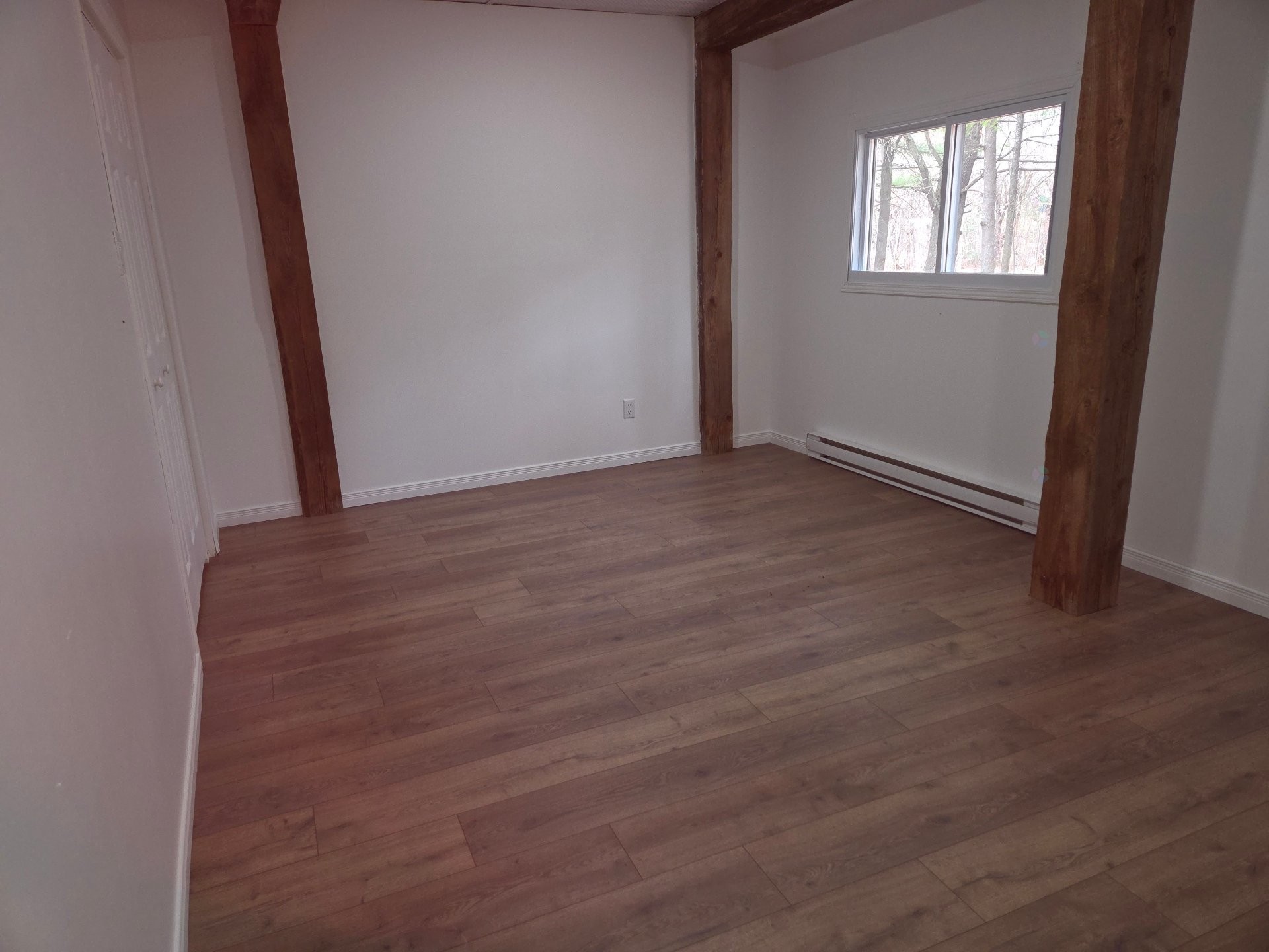 Bedroom - 40 Rue Des Cerisiers, Notre-Dame-Du-Mont-Carmel, QC - Indoor Photo Showing Other Room