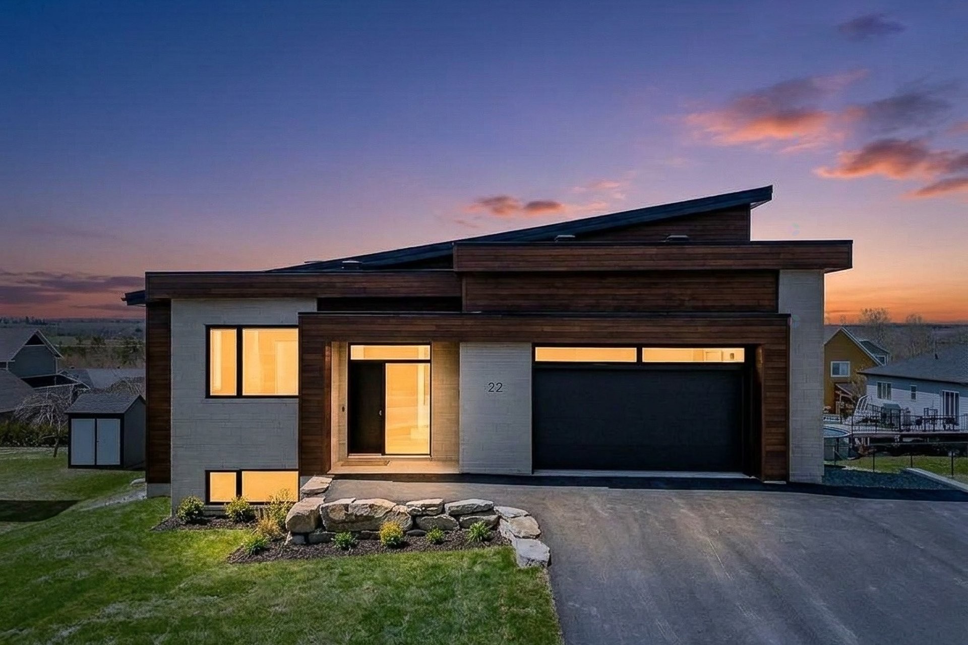Front of Structure - 22 Rue Denise, Compton, QC - Outdoor