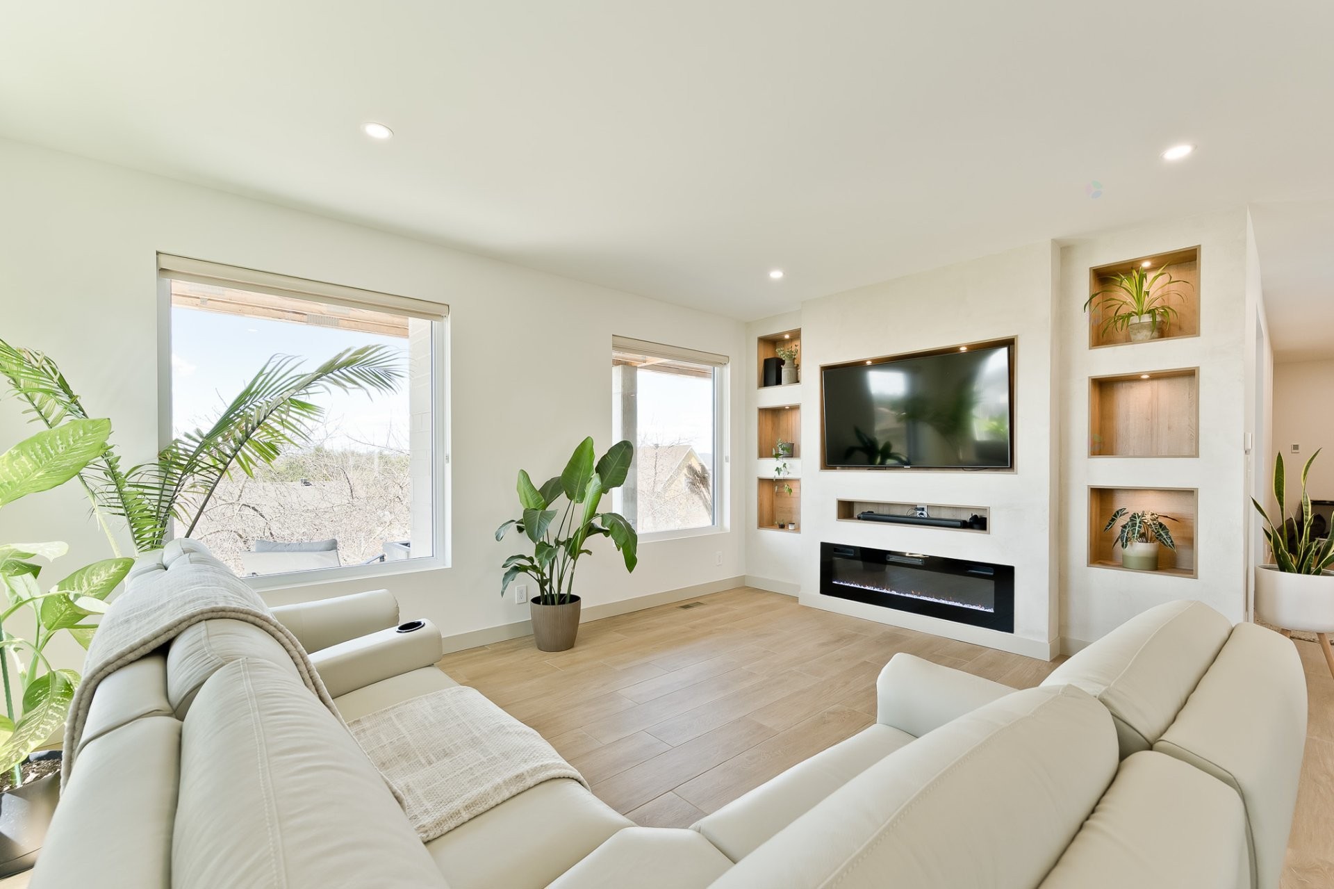 Living Room - 22 Rue Denise, Compton, QC - Indoor Photo Showing Living Room