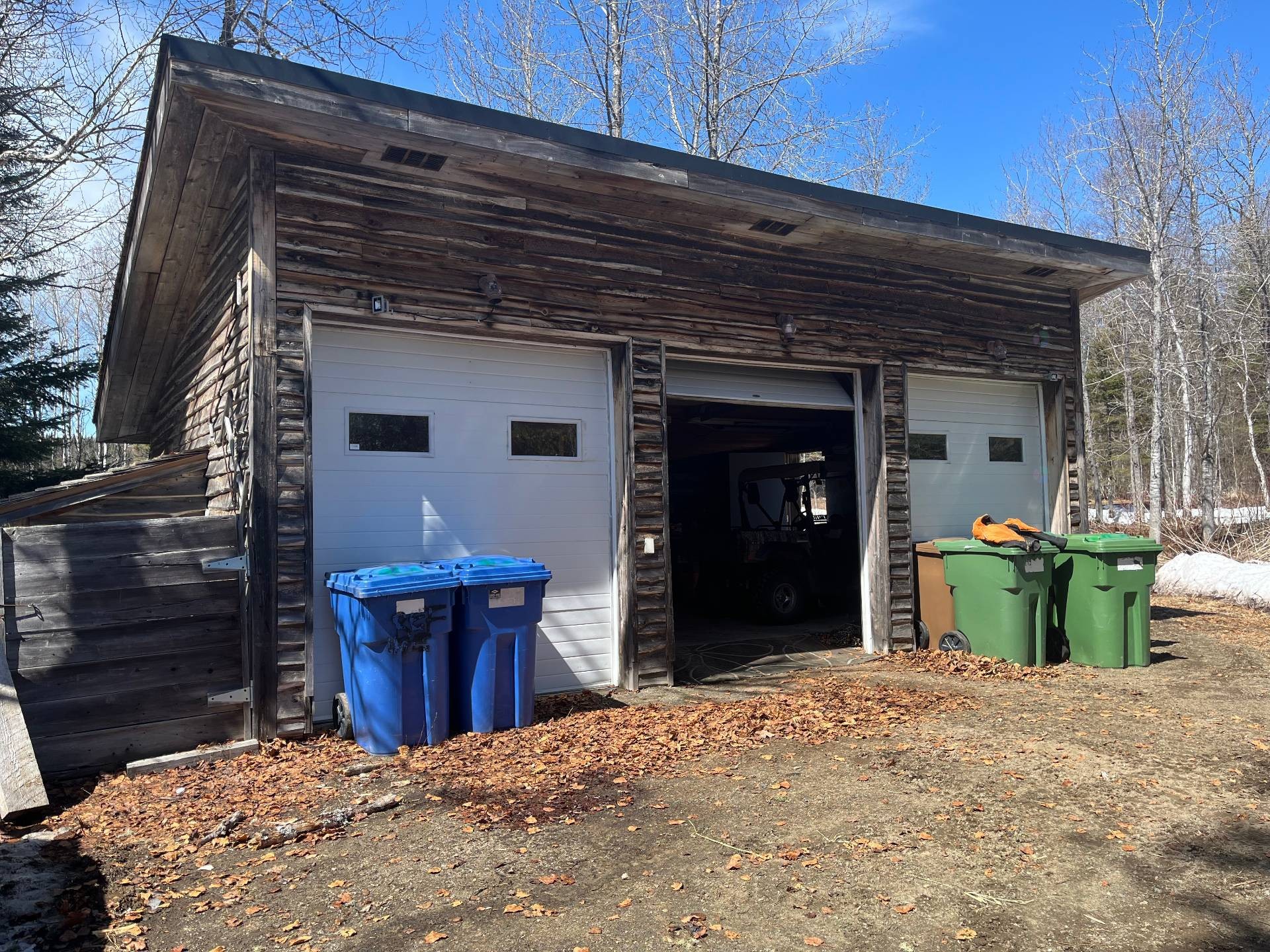 Garage - 960 Rg Ste-Mathilde O., La Malbaie, QC - Outdoor