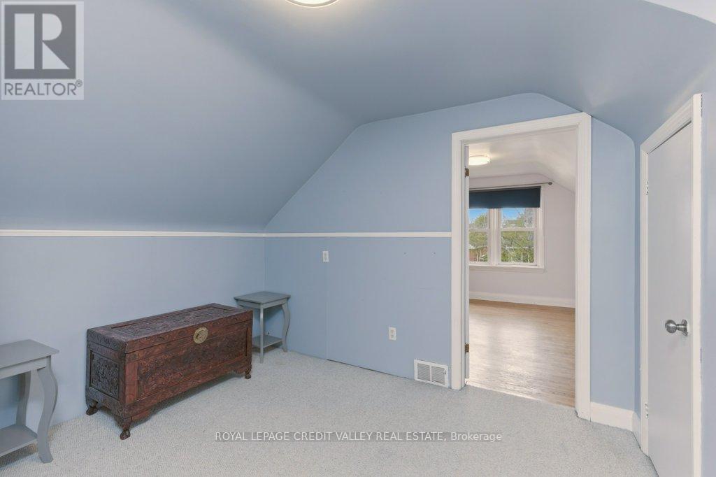 117 Glencarry Avenue, Hamilton, ON - Indoor Photo Showing Other Room