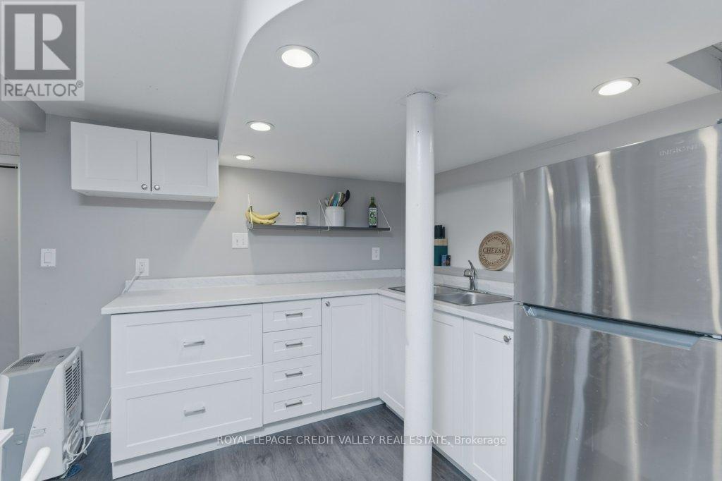 117 Glencarry Avenue, Hamilton, ON - Indoor
