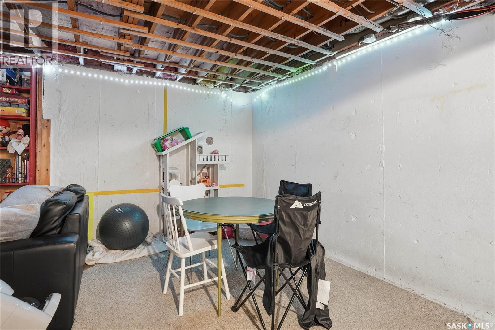 7 Killarney Way, Regina, SK - Indoor Photo Showing Basement