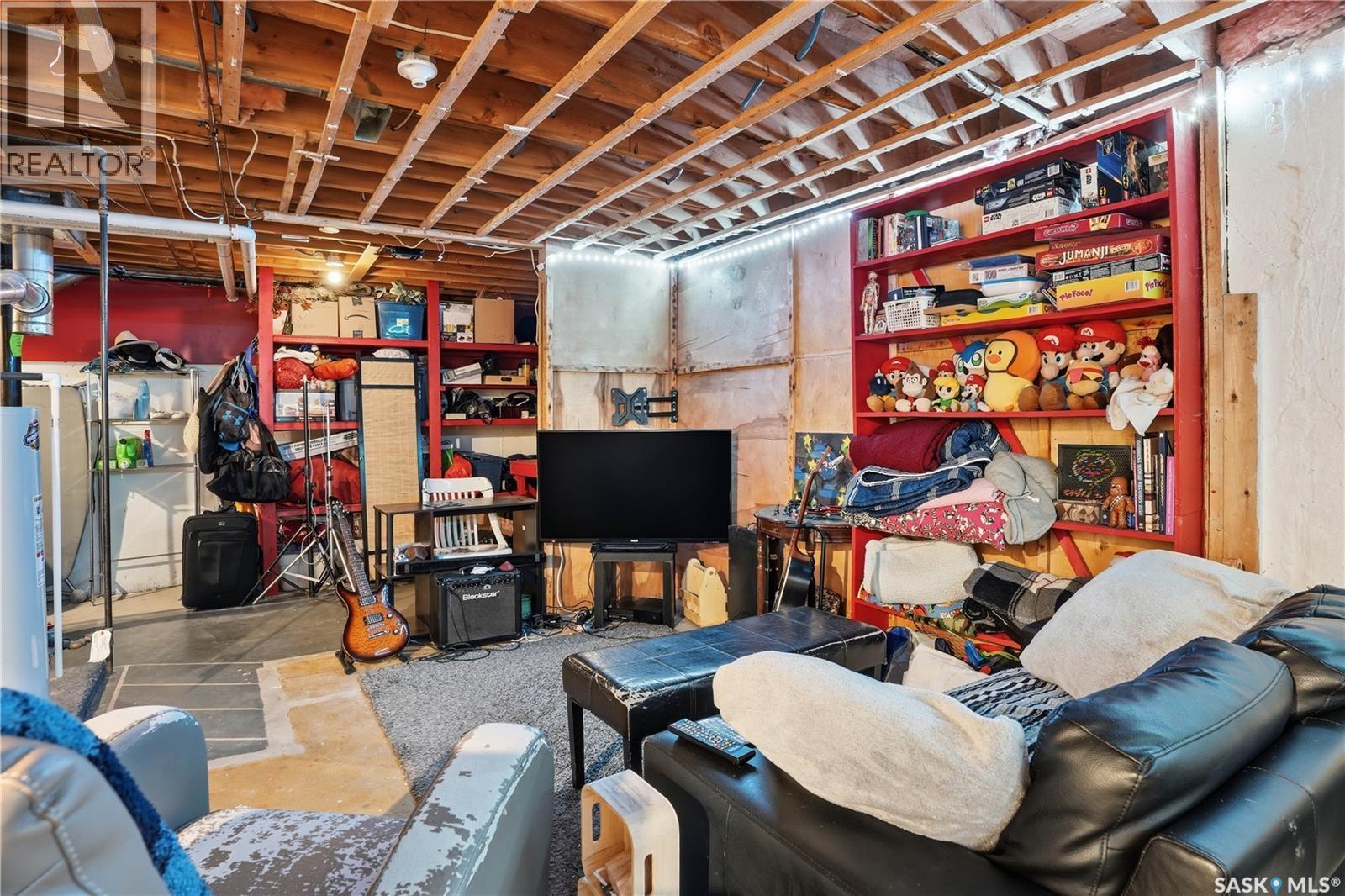 7 Killarney Way, Regina, SK - Indoor
