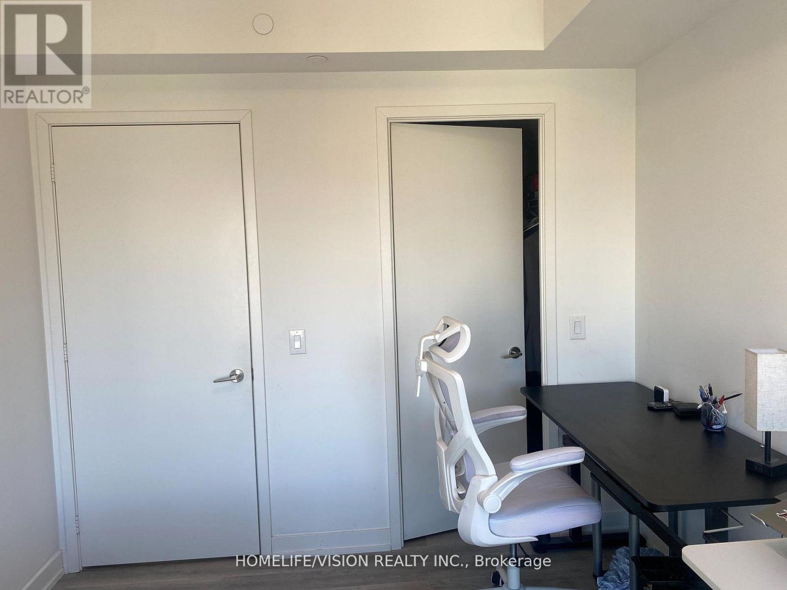 1418 - 158 Front Street E, Toronto, ON - Indoor Photo Showing Office