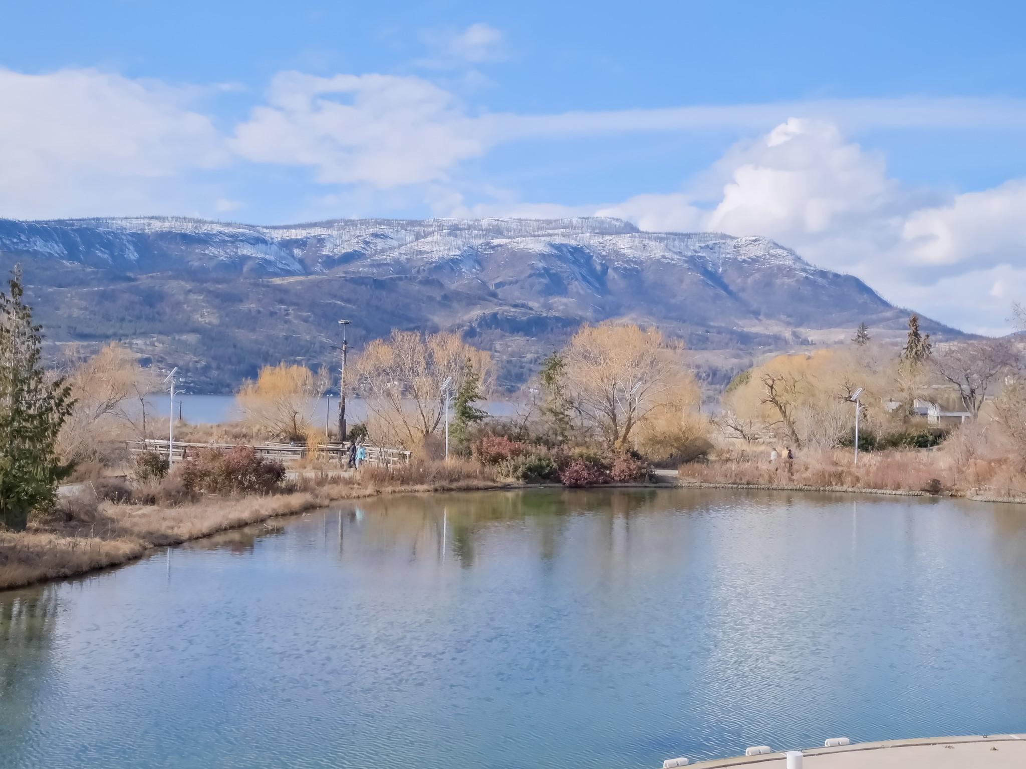 221-1088 Sunset Drive, Kelowna, BC - Outdoor With Body Of Water With View