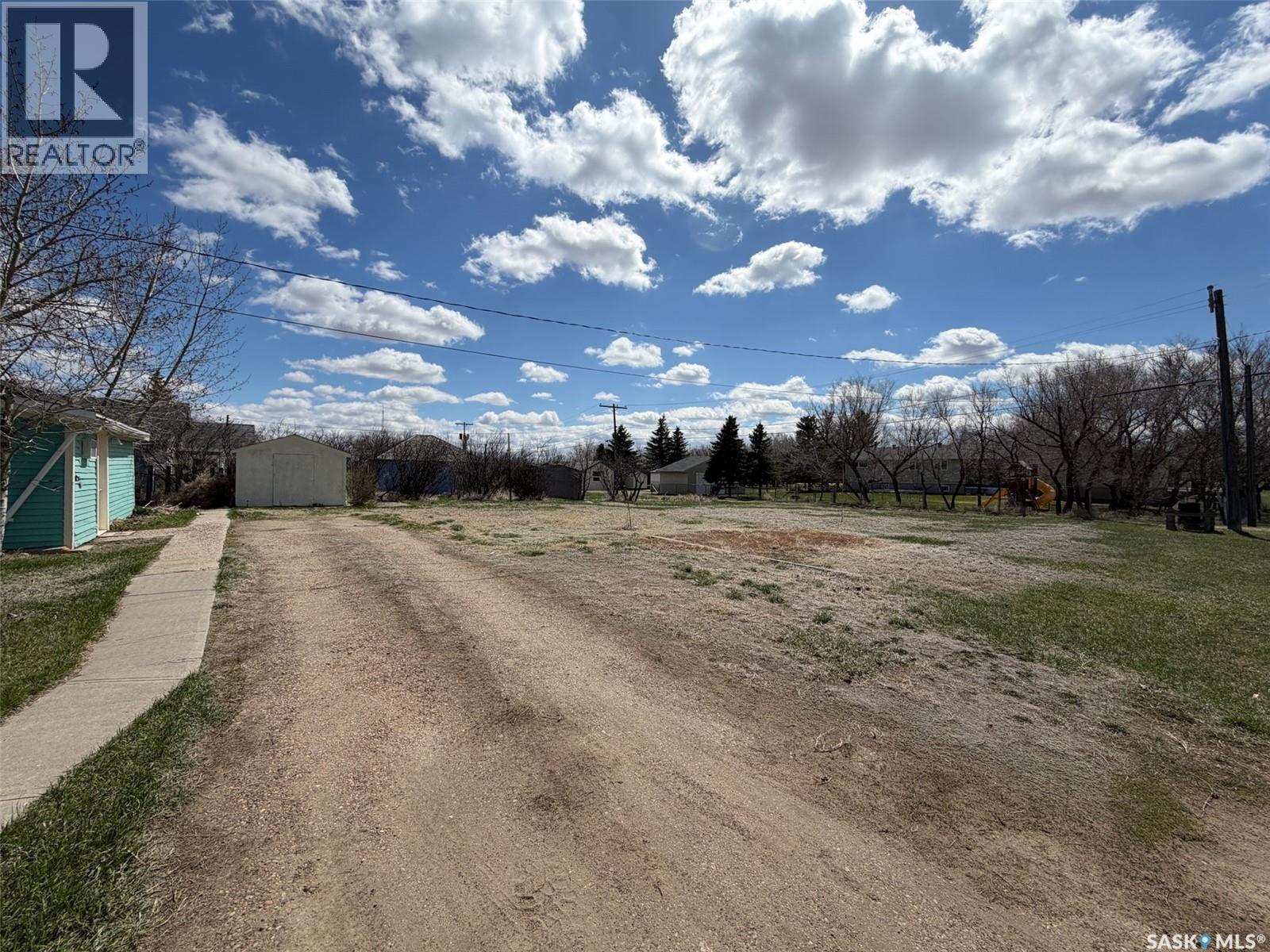 225 1St Avenue W, Frontier, SK - Outdoor With View