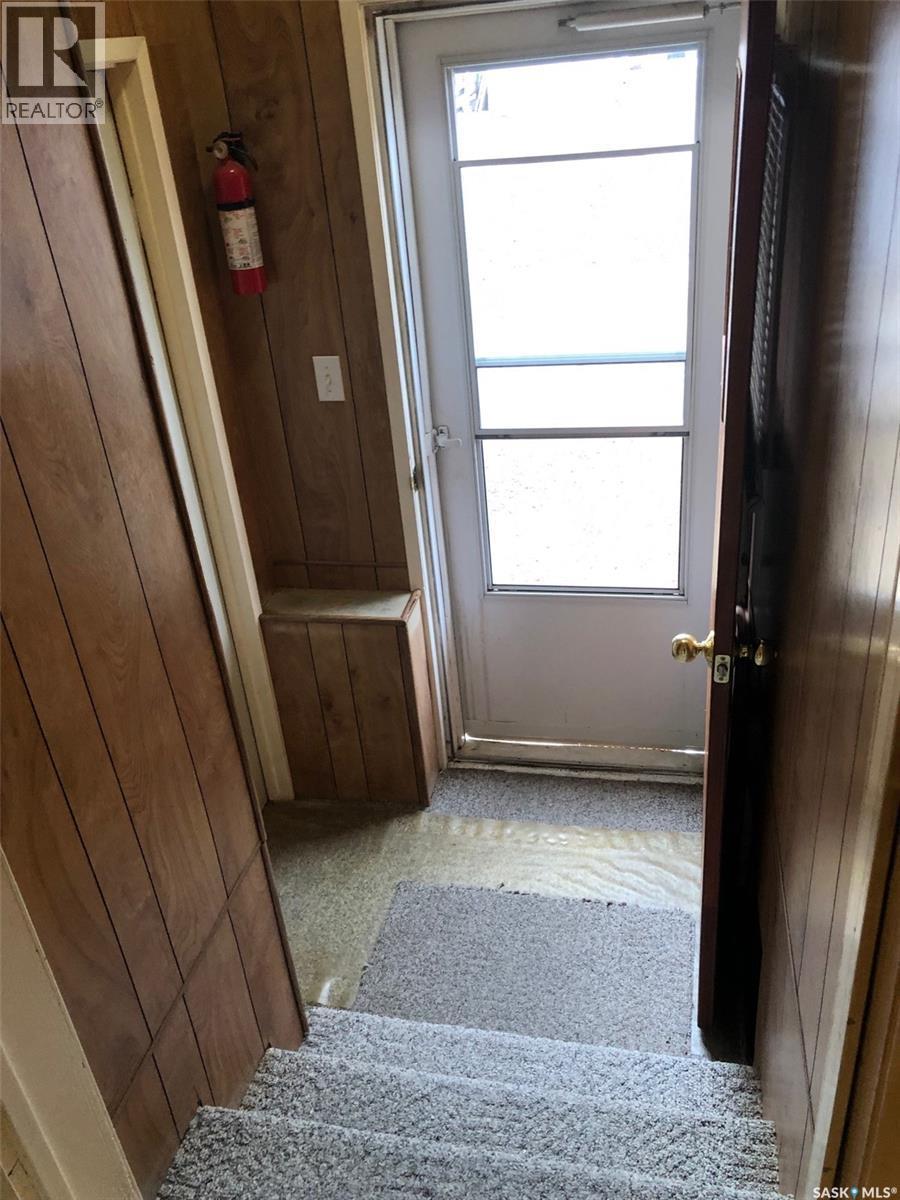 309 Fifth Avenue E, Canora, SK - Indoor Photo Showing Other Room