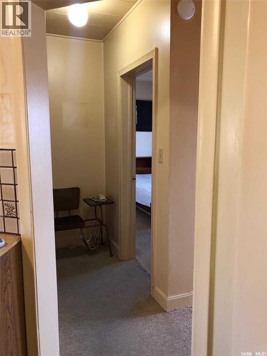 309 Fifth Avenue E, Canora, SK - Indoor Photo Showing Other Room