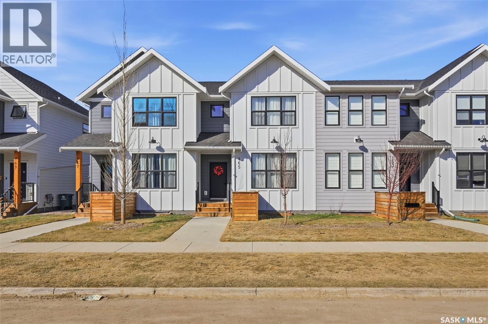 165 Rosewood Boulevard E, Saskatoon, SK - Outdoor With Facade