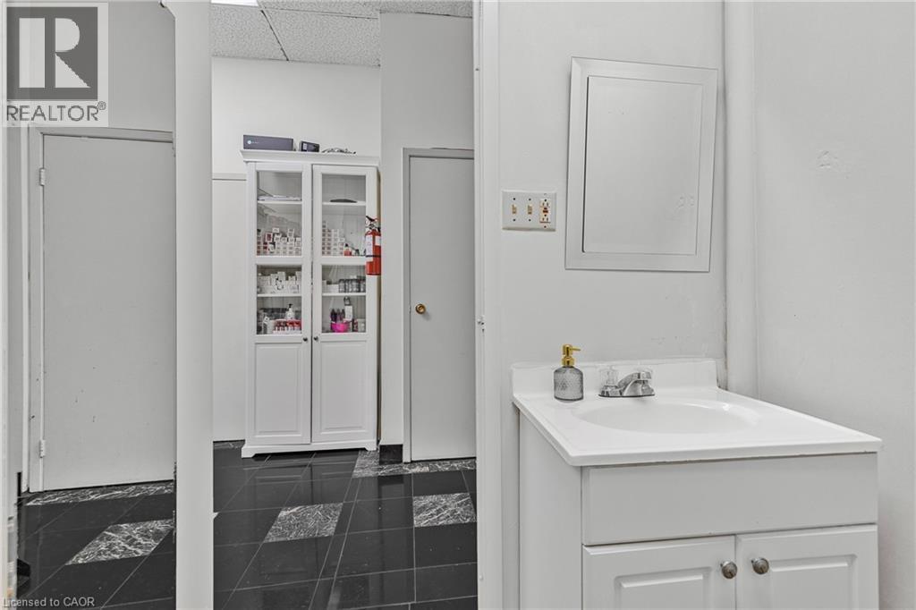 665 Plains Road E Unit# 6, Burlington, ON