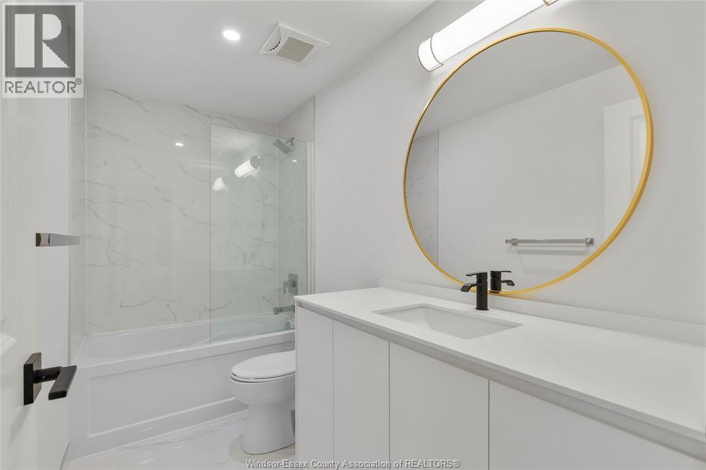 3320 Stella Unit# 611, Windsor, ON - Indoor Photo Showing Bathroom