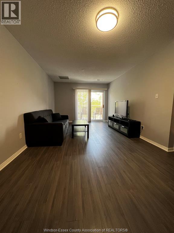 3160 Wildwood Unit# 320, Windsor, ON - Indoor