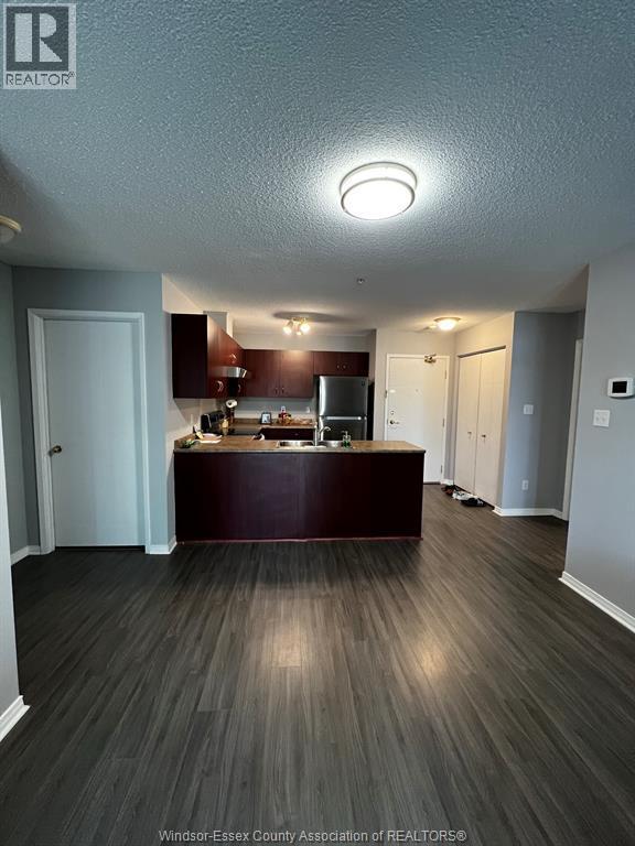 3160 Wildwood Unit# 320, Windsor, ON - Indoor
