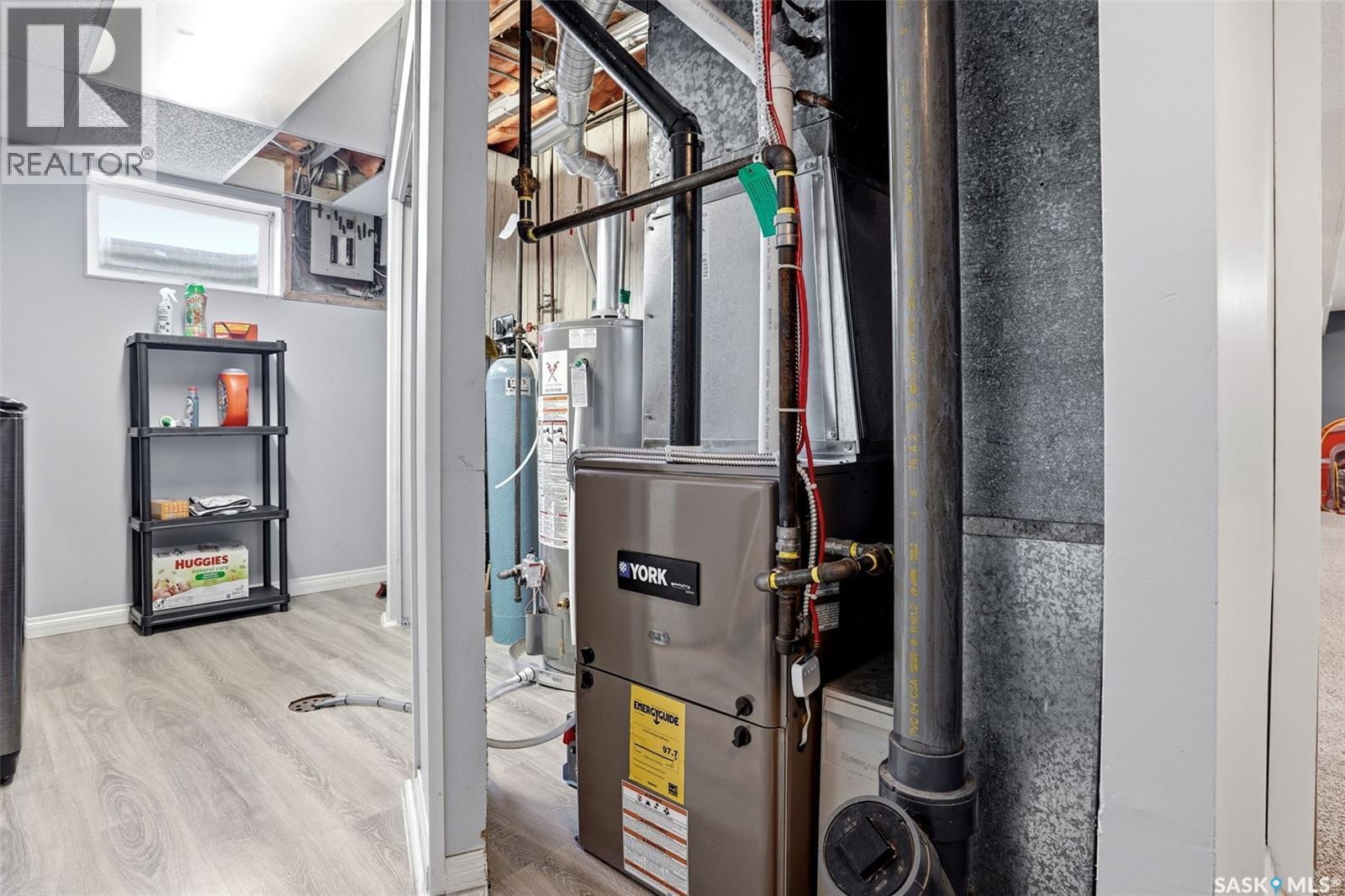 230 Prairie Avenue, Briercrest, SK - Indoor Photo Showing Basement