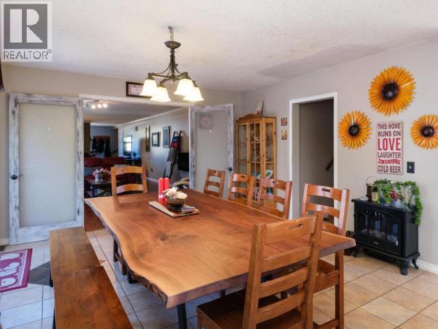 2001 Centennial Street, Whitehorse, YT - Indoor Photo Showing Dining Room