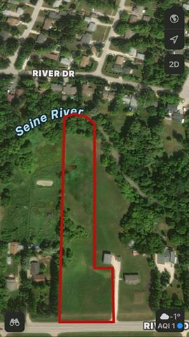 2 River Rd, Lorette, MB