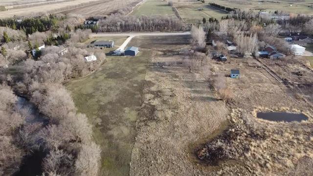 2 River Rd, Lorette, MB