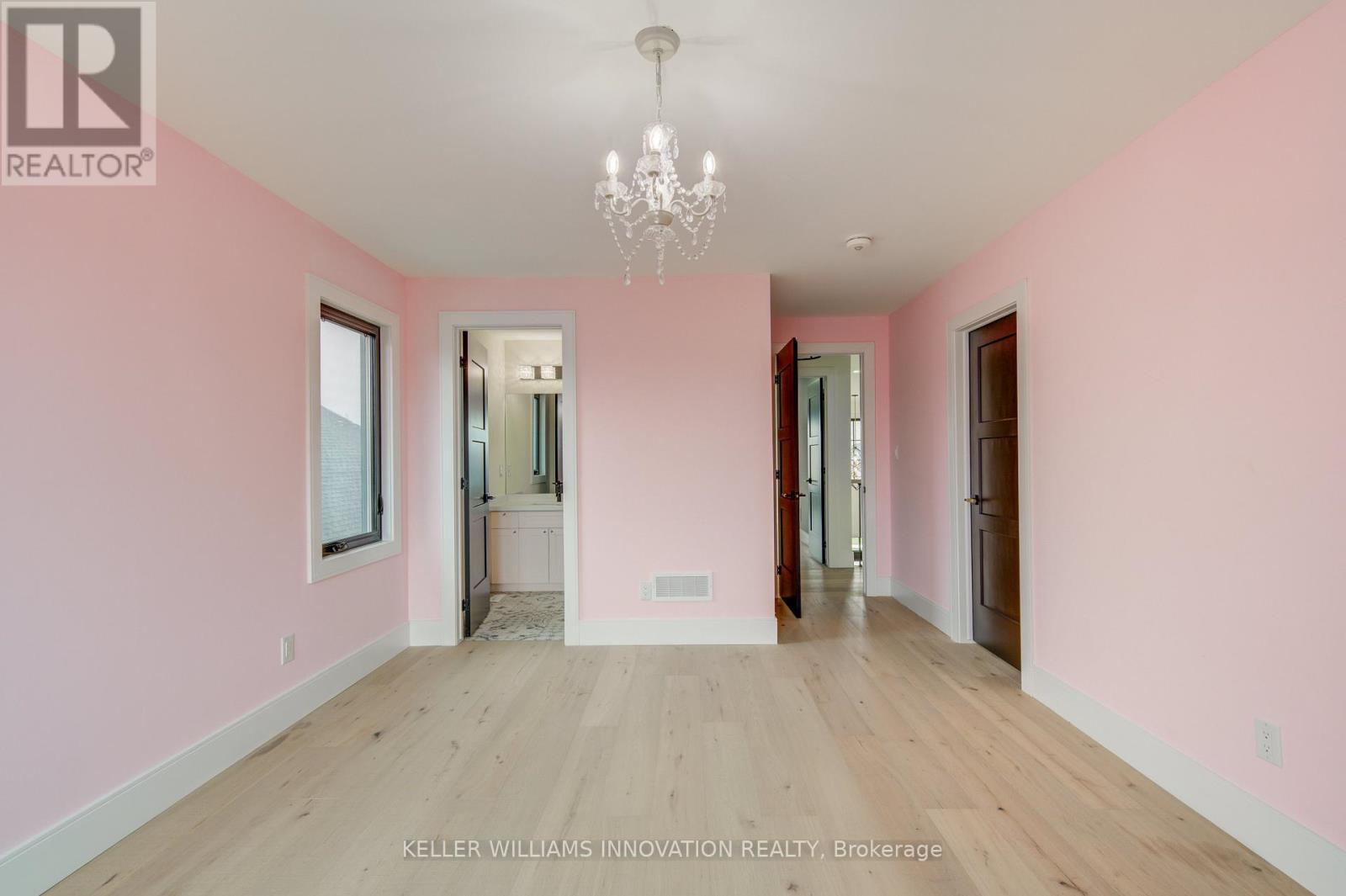 8 Edgeview Crescent W, Middlesex Centre, ON - Indoor Photo Showing Other Room