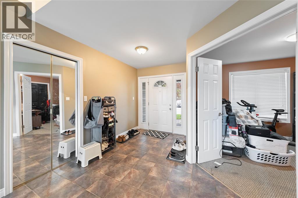 1970 Orchard Avenue, Sarnia, ON - Indoor Photo Showing Other Room