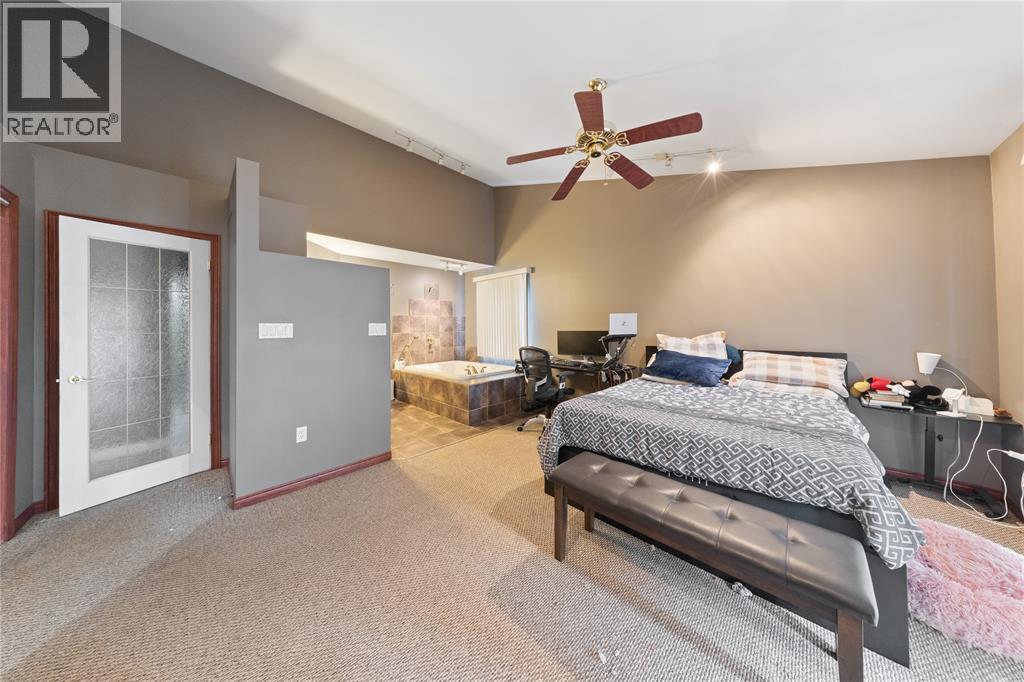 1970 Orchard Avenue, Sarnia, ON - Indoor Photo Showing Bedroom