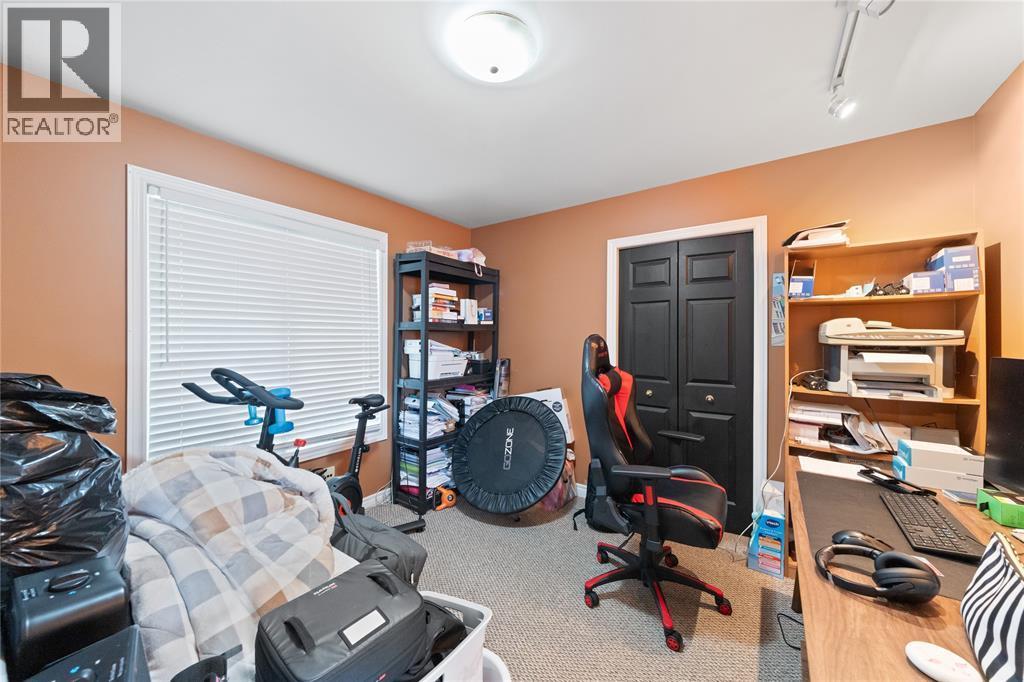 1970 Orchard Avenue, Sarnia, ON - Indoor