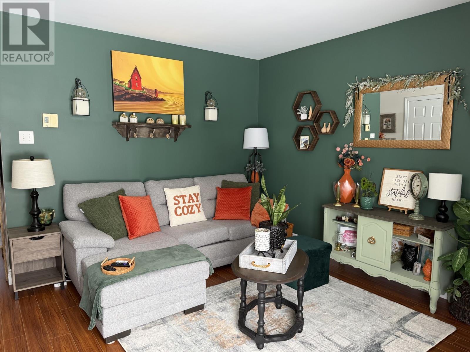 36 Johnson Crescent, Gander, NL - Indoor Photo Showing Living Room