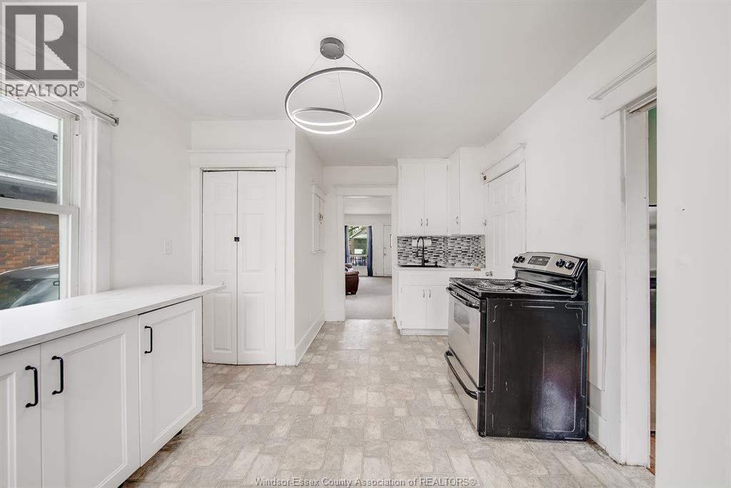 3574 Bloomfield Rd., Windsor, ON - Indoor Photo Showing Kitchen