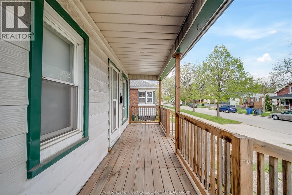 3574 Bloomfield Rd., Windsor, ON - Outdoor With Exterior