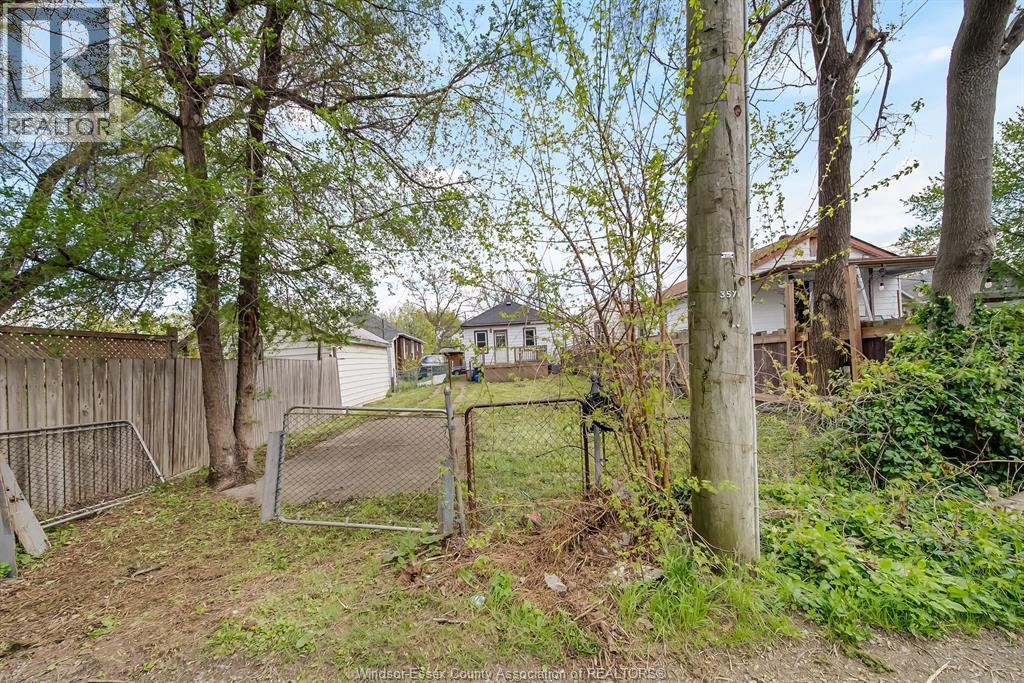 3574 Bloomfield Rd., Windsor, ON - Outdoor