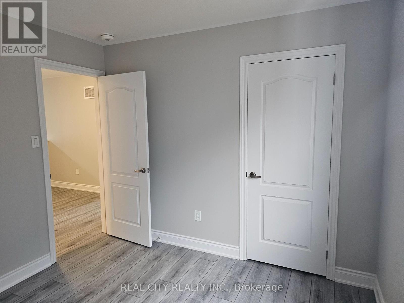 132 Sunset Way, Thorold, ON - Indoor Photo Showing Other Room