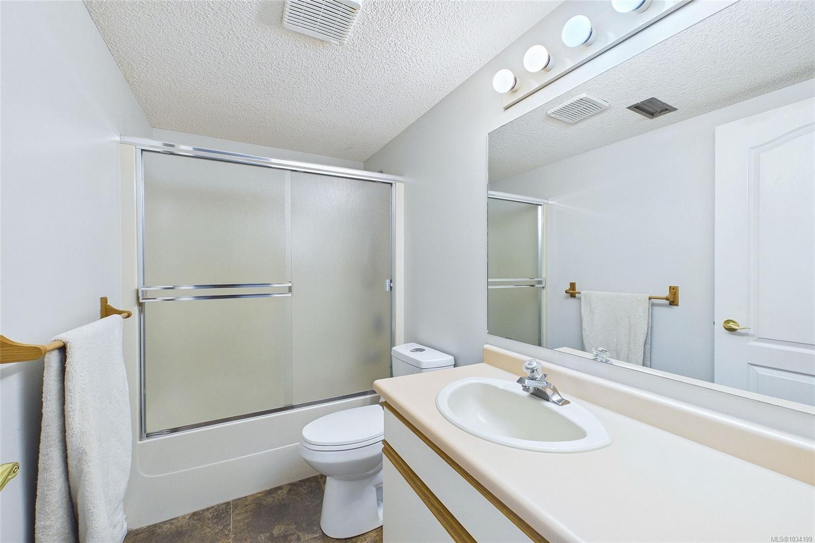 6058 Christopher Rd, Nanaimo, BC