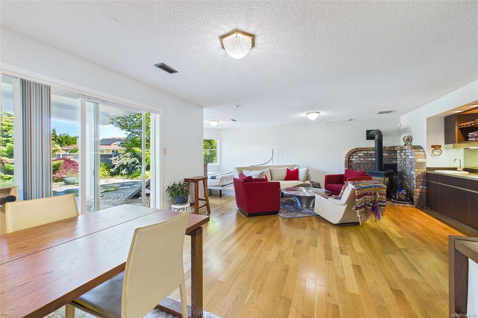 6058 Christopher Rd, Nanaimo, BC
