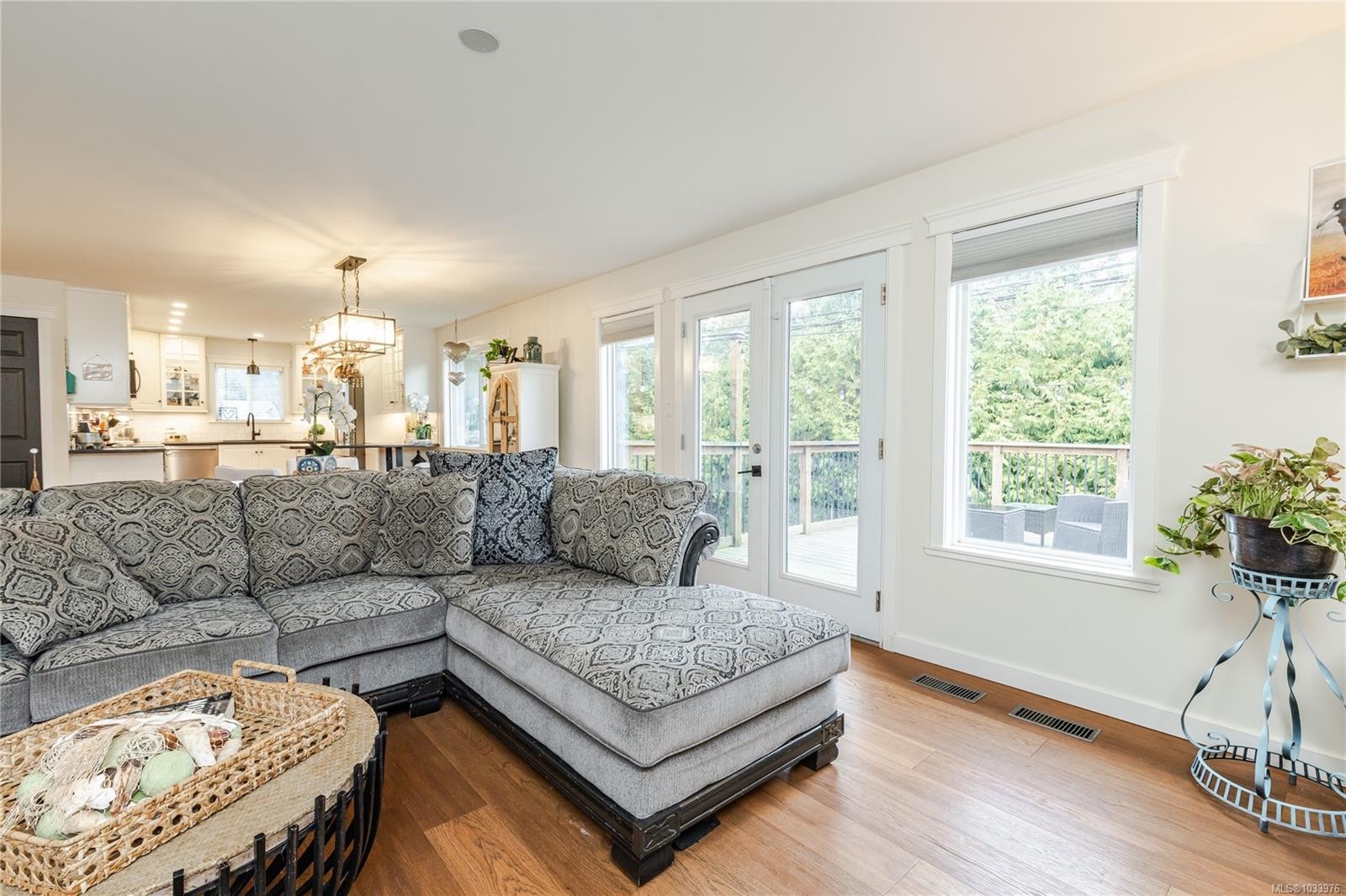 2348 Thomas Pl, Nanaimo, BC