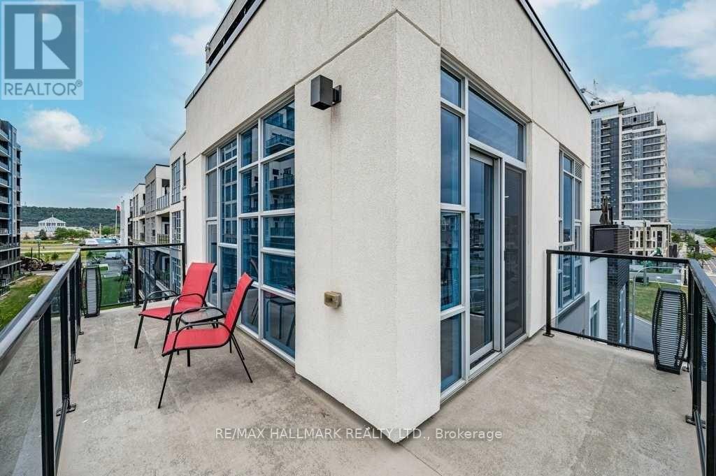 409 - 10 Concord Place, Grimsby, ON - Outdoor With Exterior