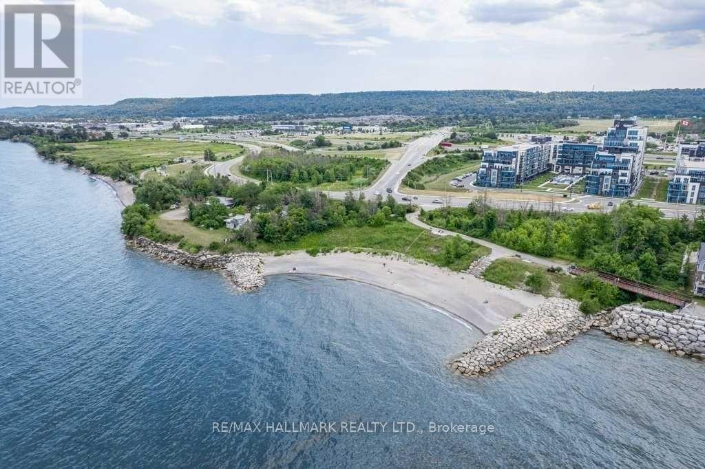 409 - 10 Concord Place, Grimsby, ON - Outdoor With Body Of Water With View