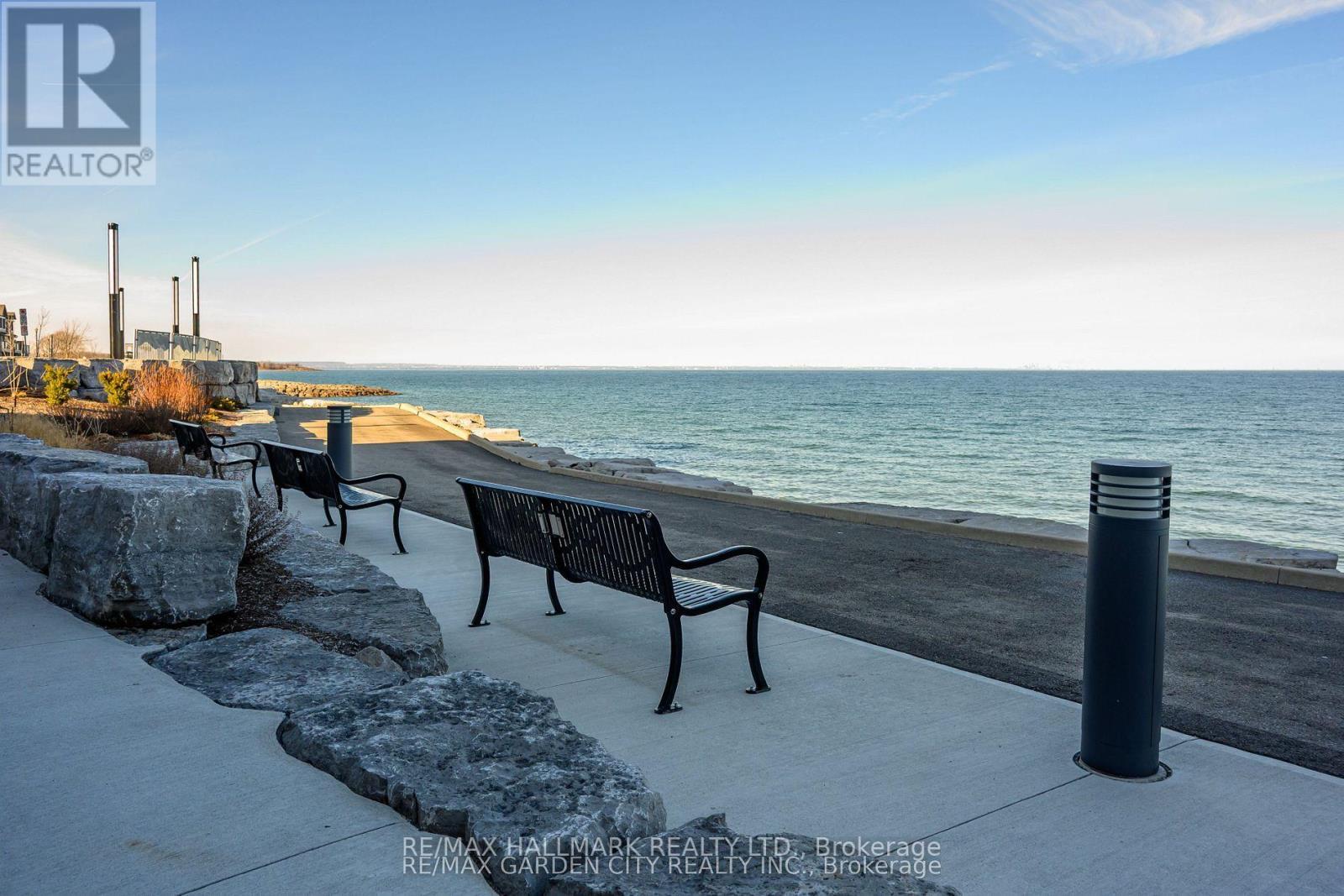 409 - 10 Concord Place, Grimsby, ON - Outdoor With Body Of Water With View