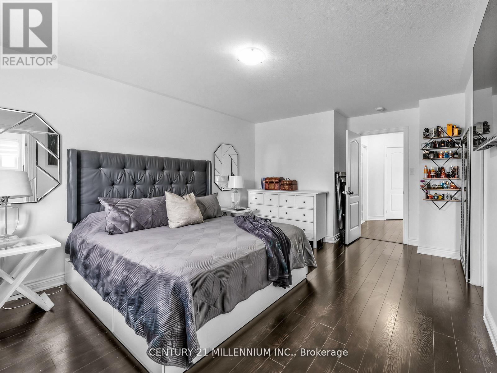 16 Albery Road, Brampton, ON - Indoor Photo Showing Bedroom