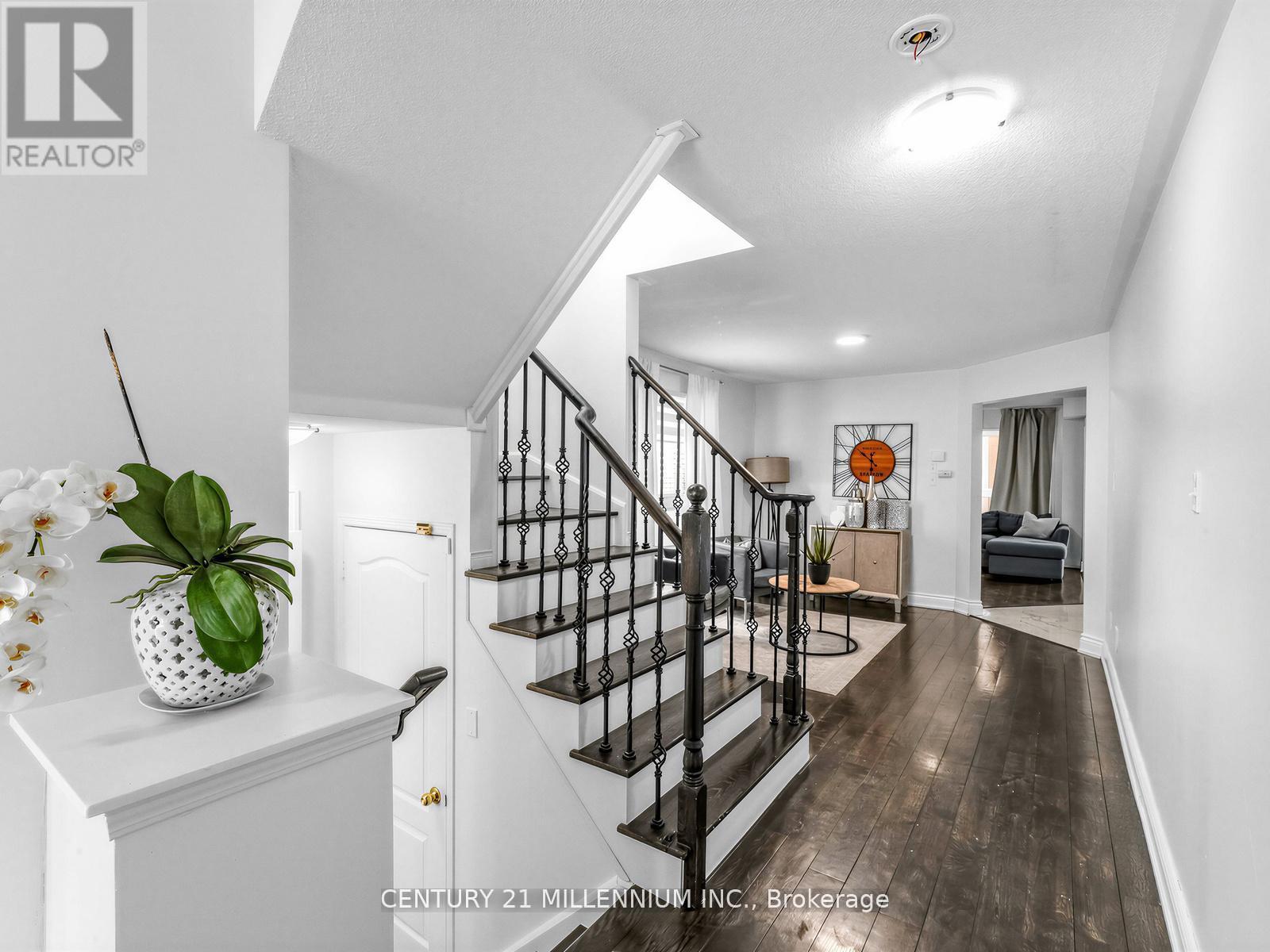 16 Albery Road, Brampton, ON - Indoor Photo Showing Other Room