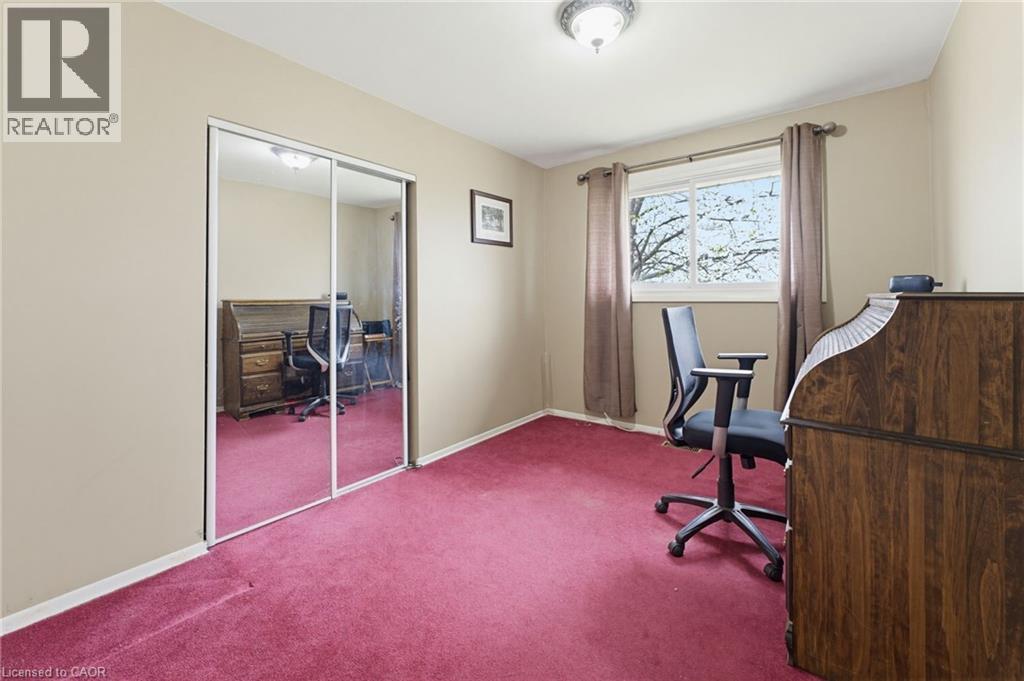 516 Mud Street E, Hamilton, ON - Indoor
