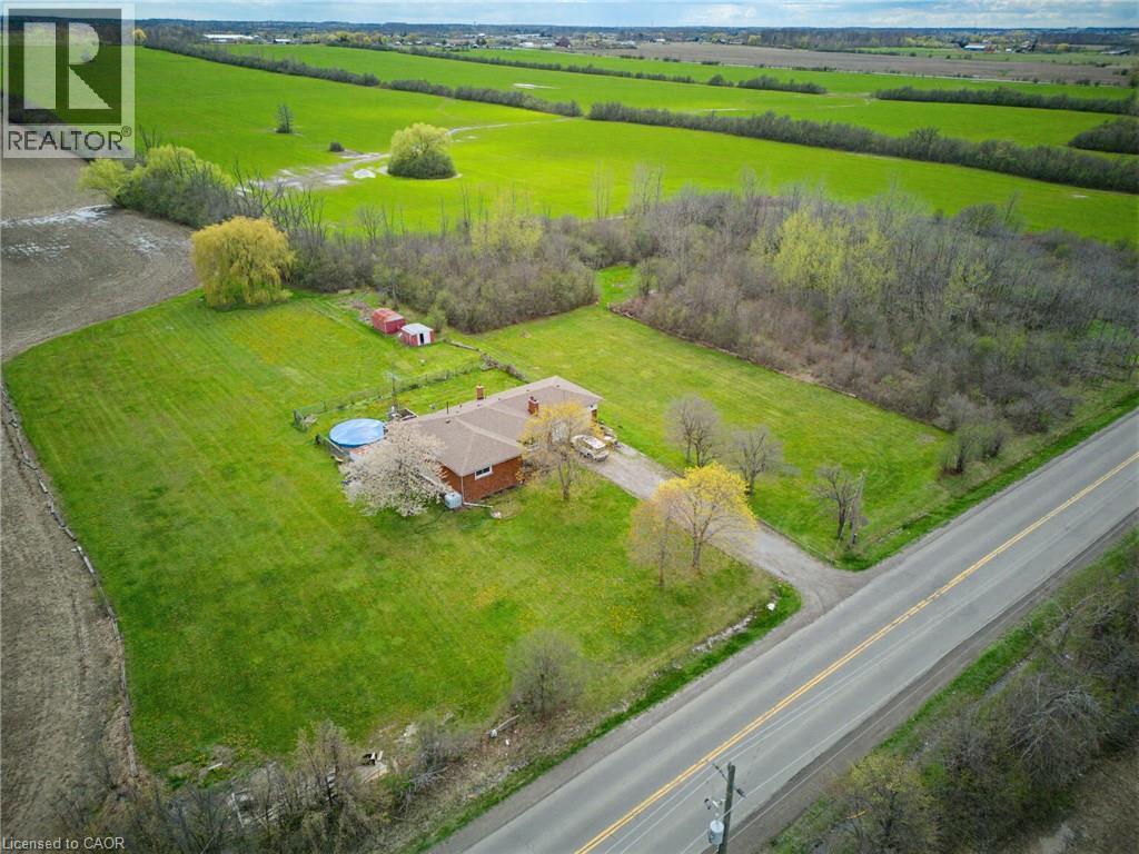 516 Mud Street E, Hamilton, ON - Outdoor With View