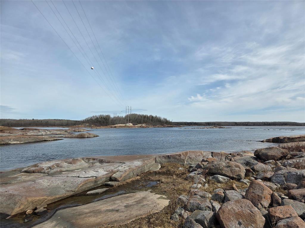 32 Granite Point Road, Great Falls, MB