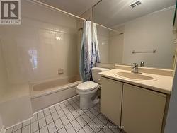 main 4 piece bath - 