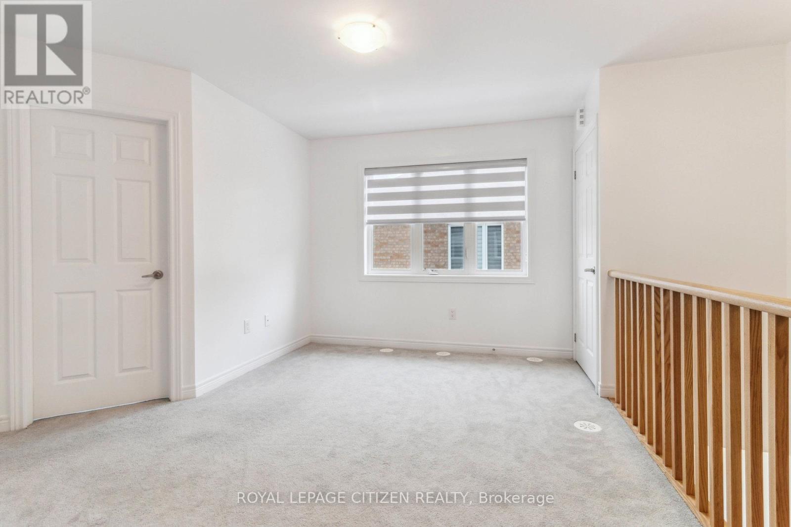 B - 526 White'S Hill Avenue, Markham, ON - Indoor Photo Showing Other Room